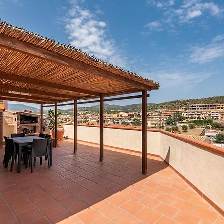 Villa Attico Lussu Villasimius Esterno foto